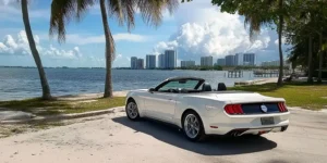 Miami en Mustang décapotable, entre quartiers iconiques et guide francophone