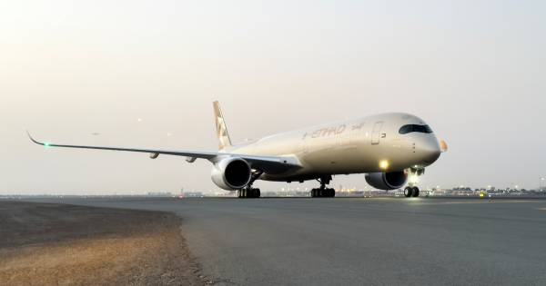 ETIHAD WELCOMES ITS LATEST A350