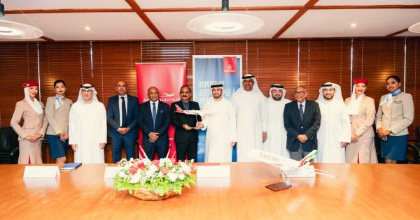 Emirates and Air Mauritius renew strategic partnership to enhance cooperation on codeshare flights