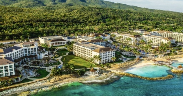 Hyatt Strengthens Leadership in All-Inclusive Segment with Acquisition of Playa Hotels & Resorts N.V
