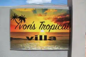 Bienvenue à Yvon’s Tropical Villa, votre cocon de sérénité à Praslin.